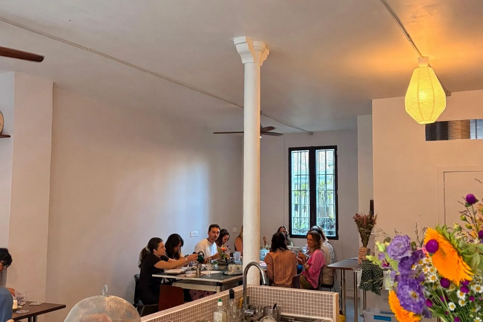 Artichaut : le nouveau café-atelier créatif qui réinvente le fait-main dans le 18e