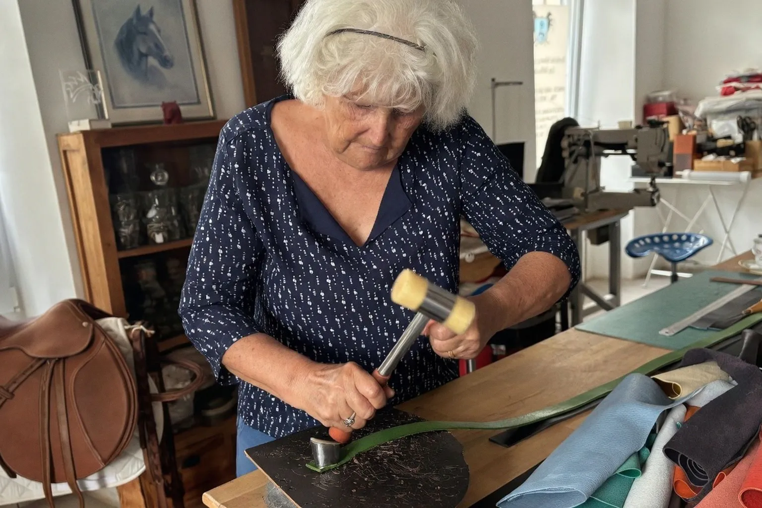 Christine Arnaud : l'art de la sellerie artisanale au service du sur-mesure