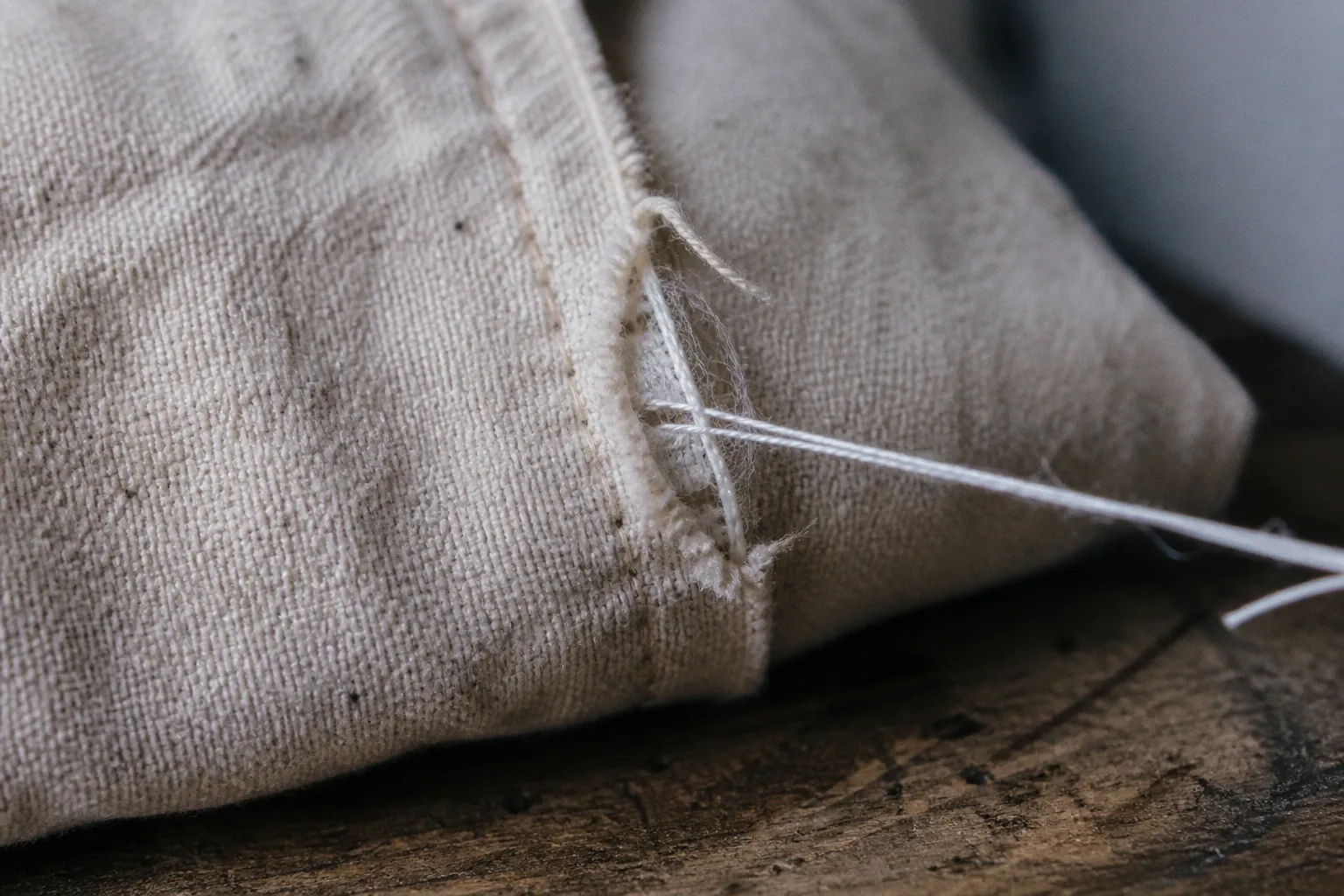 Couture du coton bio : l'erreur du fil en polyester