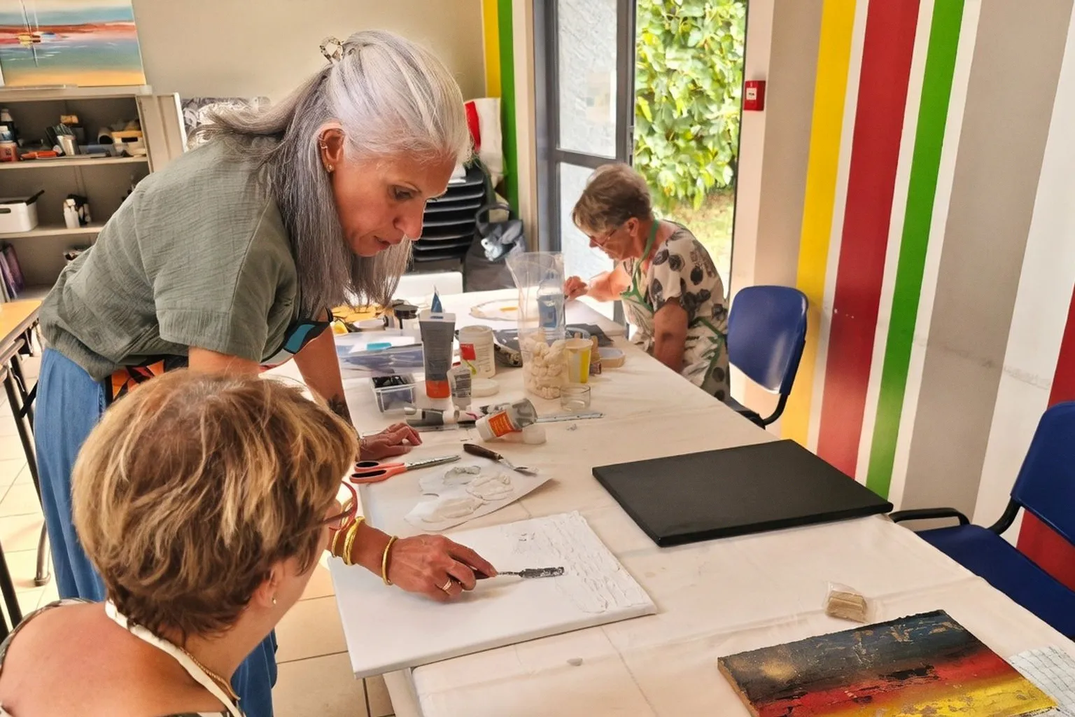 Le Grand Narbonne valorise le design circulaire via une exposition itinérante et des ateliers d'upcycling